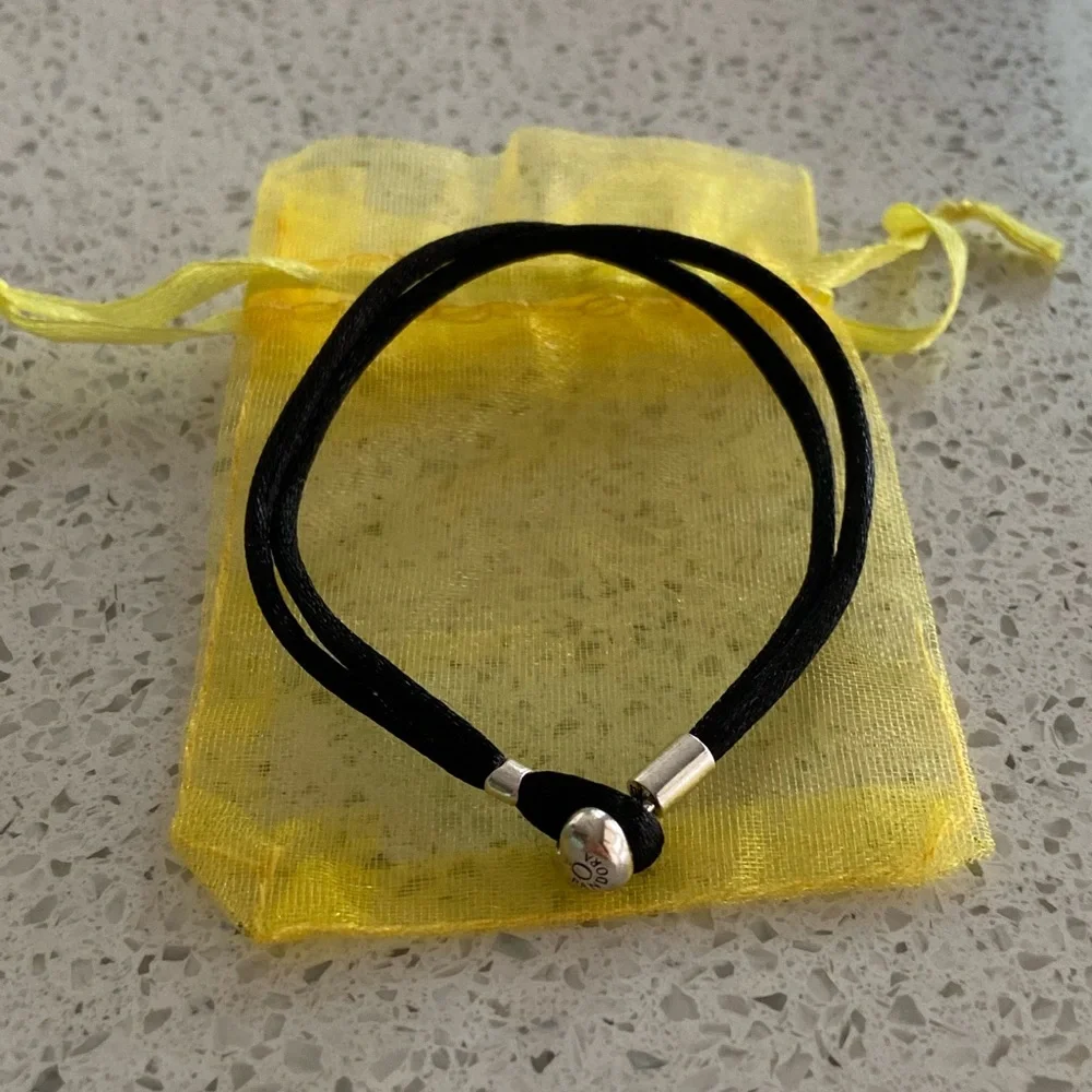 Pandora satin bracelet - Picture 3 of 3